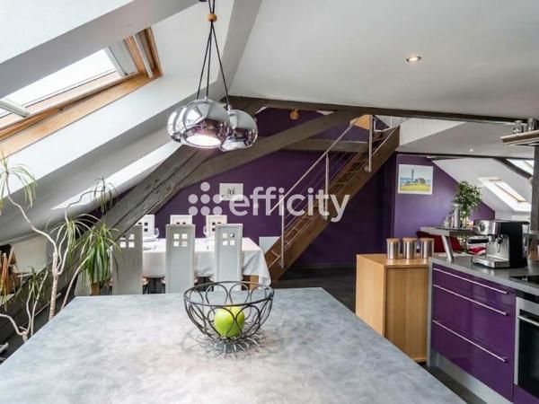 Appartement
         4 pièces
        - 85 m² 199 000 €*