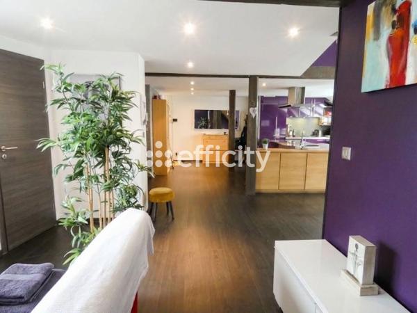 Appartement
         4 pièces
        - 85 m² 199 000 €*
