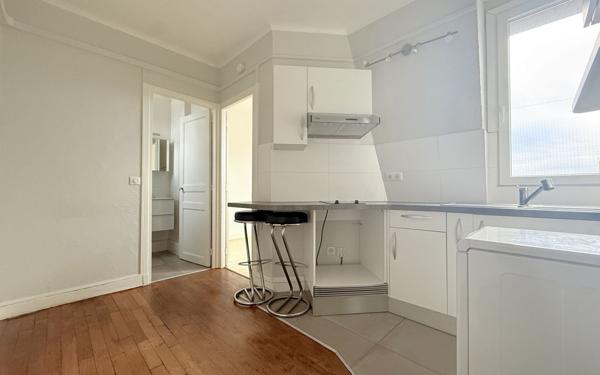 Appartement à louer    1 pièce • 24,51 m2 Vanves