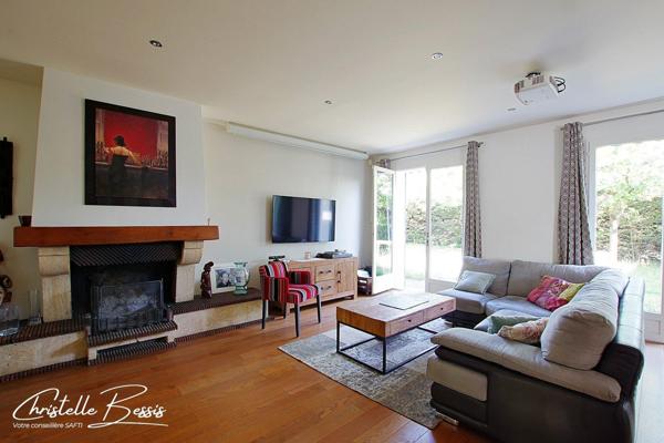 Joli pavillon non mitoyen et proche centre-ville