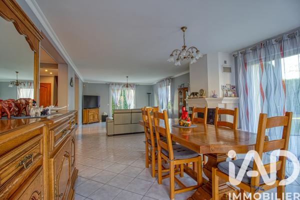 Maison à vendre 7 pièces 166 m² Saint-Prix