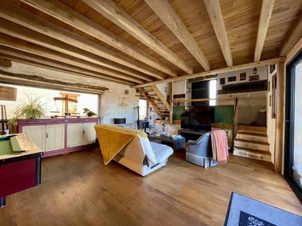 Maison 6 pièces - 145 m² Exclusivité efficity