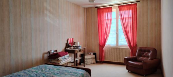 Maison à vendre 6 pièces MARNES (79)