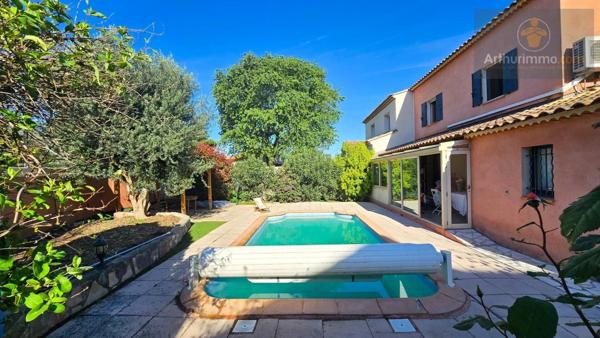 Vente Villa 6 pièces 141 m2 à Six-Fours-les-Plages