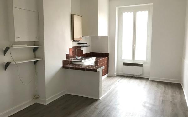 Appartement à vendre    1 pièce • 21,28 m2 Lyon 7