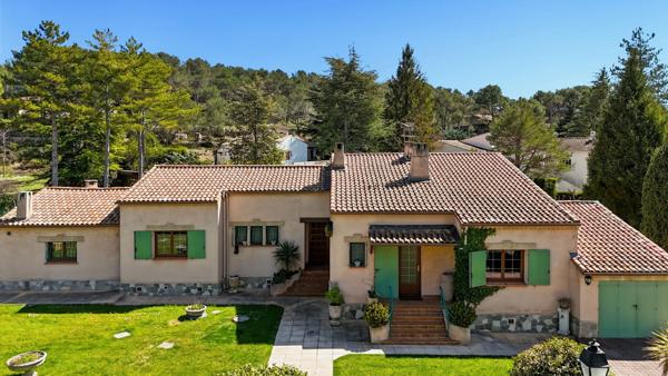 EXCLUSIVITÉ Maison Cabries 6 pièce(s) 183 m2