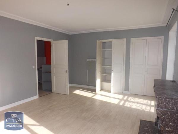 Appartement à louer 3 pièces 64.25m² Pau (64000)