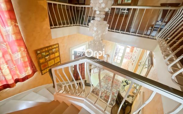 Maison à vendre    8 pièces • 169 m2 Montluçon