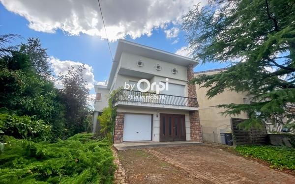 Maison à vendre    8 pièces • 169 m2 Montluçon