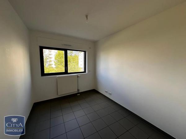 Appartement à louer 4 pièces 96.1m² Strasbourg (67100)