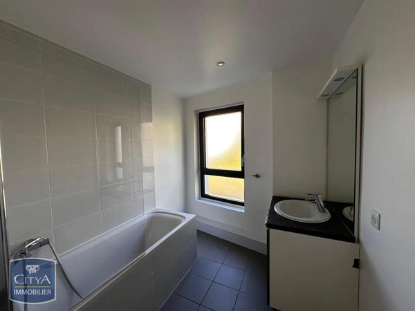 Appartement à louer 4 pièces 96.1m² Strasbourg (67100)
