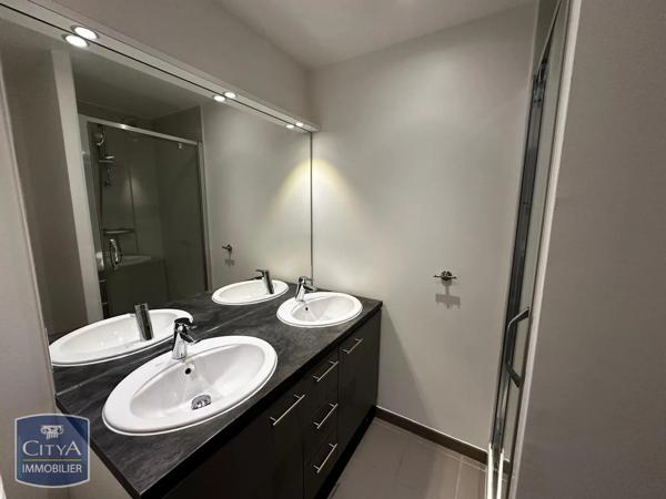 Appartement à louer 4 pièces 96.1m² Strasbourg (67100)