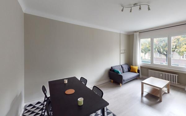 Appartement à louer    2 pièces • 52,27 m2 Saint-Étienne