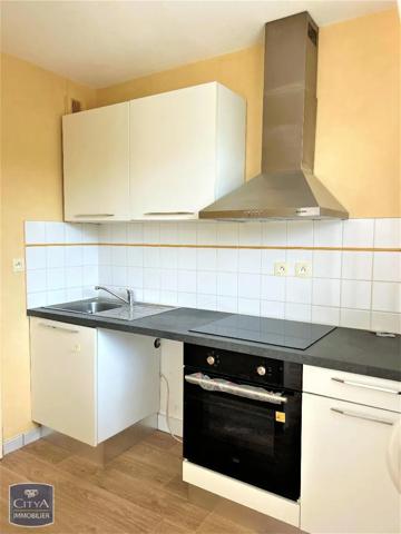 Appartement à louer 2 pièces 57.5m² Plérin (22190)