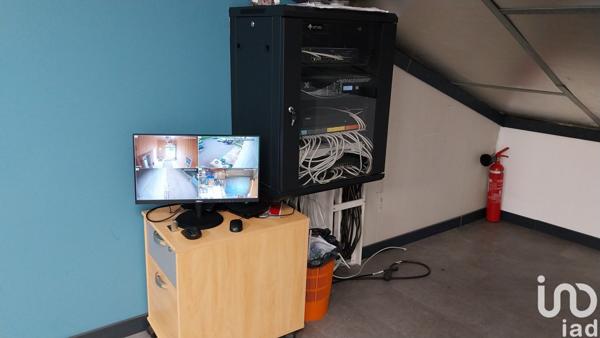 Local d’activité à vendre 340 m² Saint-Jean-Bonnefonds