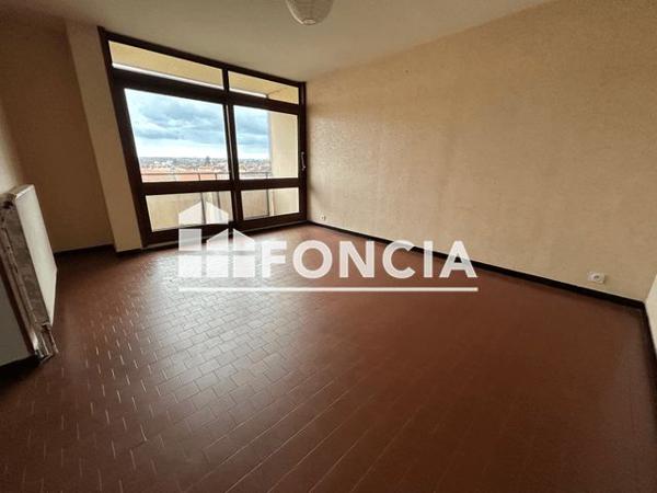 Location Appartement 4 pièces 75.2 m² - SQUARE MICHELET Albi 81000