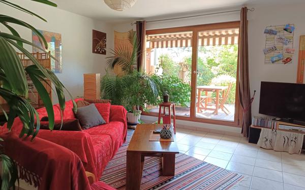 Appartement à vendre    3 pièces • 81,33 m2 Saint-Genis-Laval