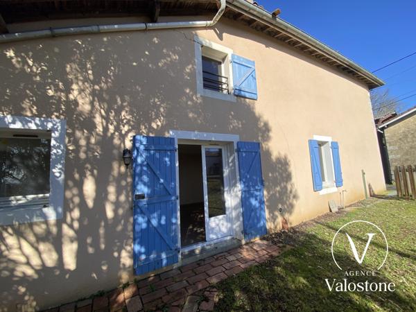 Maison de bourg réaménagée  en 2 appartements