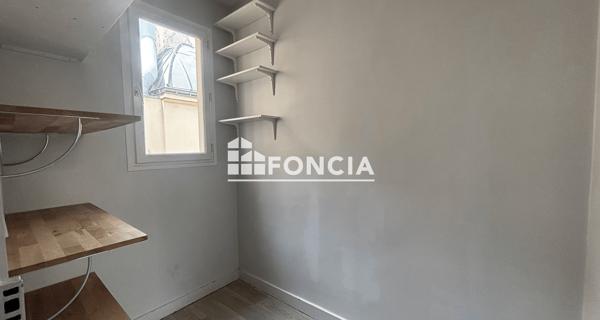 Location Appartement 2 pièces 49.01 m² - Paris 75009