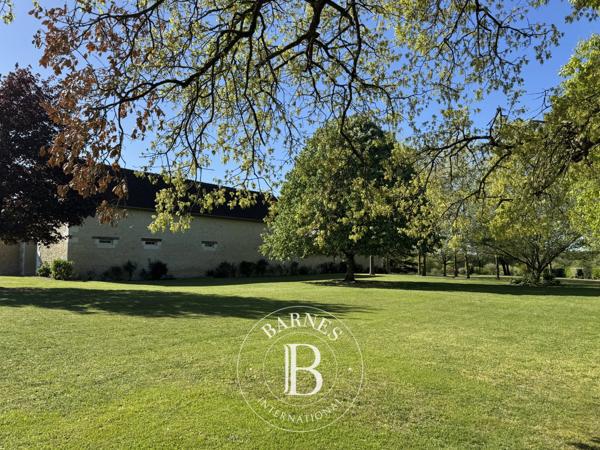 Loches, Propriété 6 Chambres -  248 m² à vendre