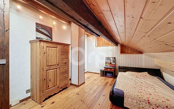 Maison à vendre    5 pièces • 145,85 m2 Douvaine