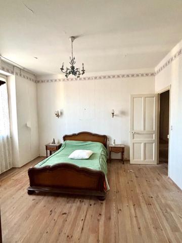 Magnifique appartement de 120 m2 à refaire