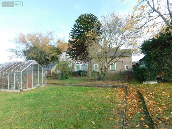 Maison à vendre à Morannes sur Sarthe-Daumeray dans le Maine-et-Loire (49640), ref : 49096-1388