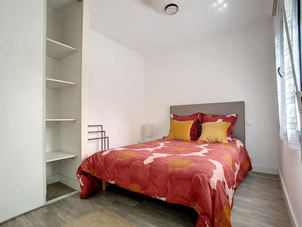 A louer PAU Appartement T2 meublé avec 2 balcons et parking privatif dans résidence sécurisée de 2005
