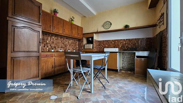 Immeuble à vendre 221 m² Puiseaux