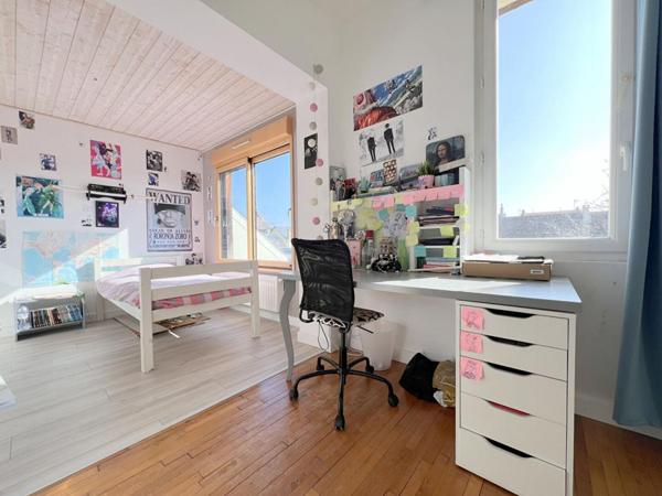 Maison - Le Mans - Saint Pavin - 8 pièce(s) - 159 m²