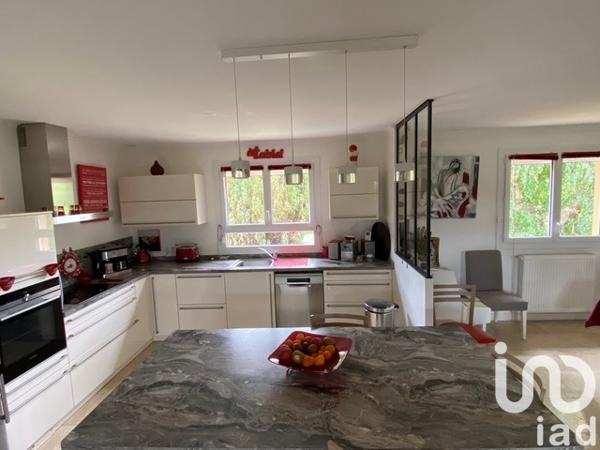 Maison à vendre 4 pièces 123 m² Châtenoy-le-Royal