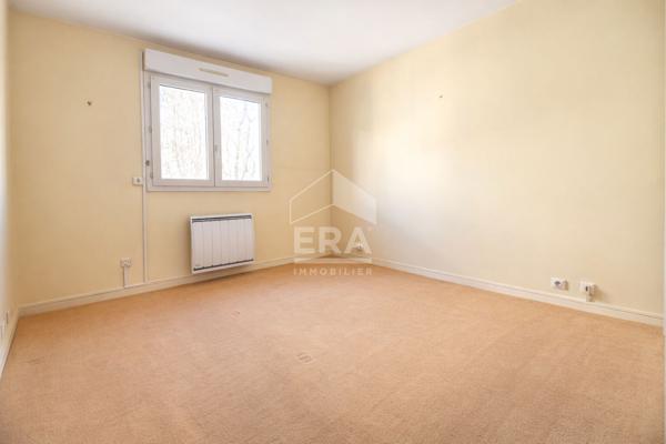 3 pièces 72 m². CALME-LUMINEUX-PARKING