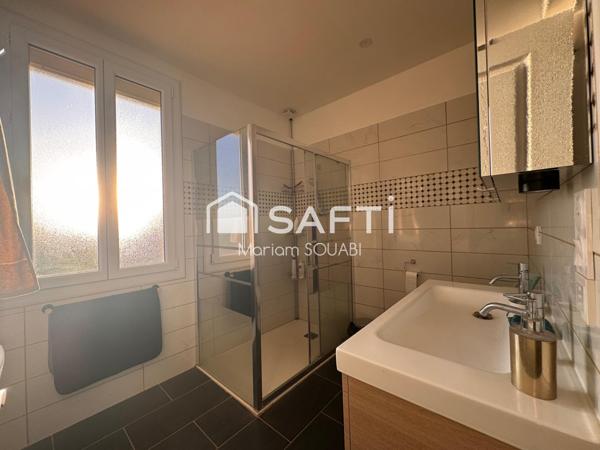 Maison 176m2, parcelle 8103m2