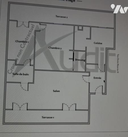 BEL APPARTEMENT TRAVERSANT 3 PIECES 