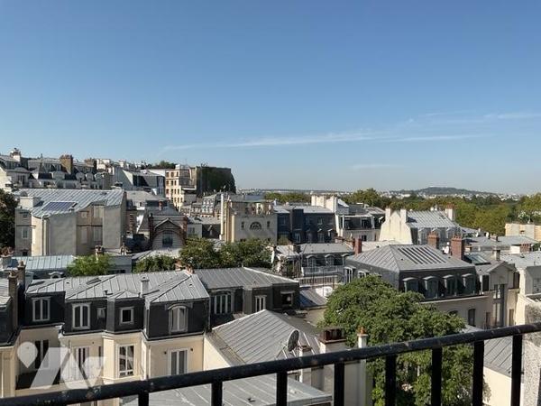 BEL APPARTEMENT TRAVERSANT 3 PIECES 