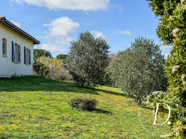 Maison contemporaine avec vue Pyrénées