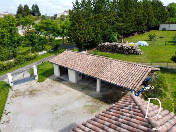 Maison contemporaine avec vue Pyrénées