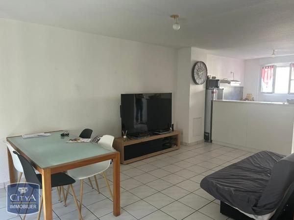 Maison à louer 3 pièces 62.57m² La Ville-Dieu-du-Temple (82290)