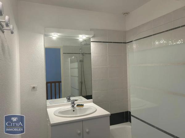 Maison à louer 3 pièces 62.57m² La Ville-Dieu-du-Temple (82290)