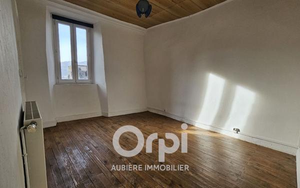 Maison à vendre    4 pièces •  Beaumont