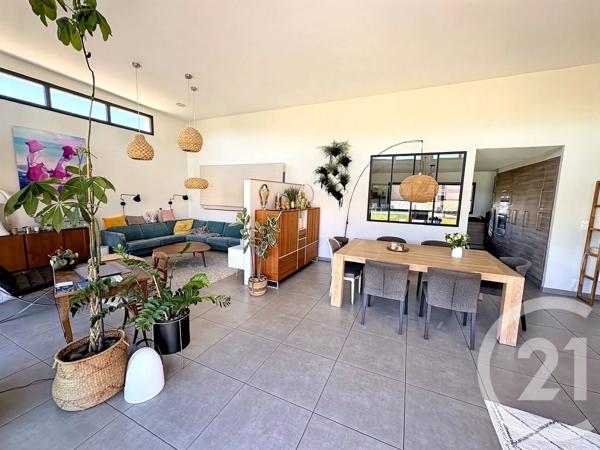 Maison à vendre  6 pièces - 219,86 m 2   TOURNEFEUILLE  - 31