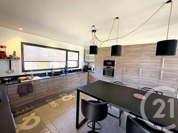Maison à vendre  6 pièces - 219,86 m 2   TOURNEFEUILLE  - 31
