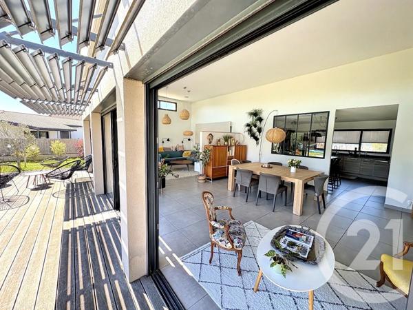 Maison à vendre  6 pièces - 219,86 m 2   TOURNEFEUILLE  - 31