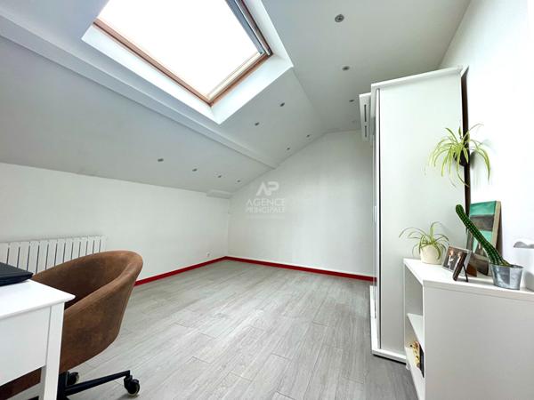 Maison Conflans Sainte Honorine 6 pièce(s) 115 m2 €505 000 ** - Référence 7239