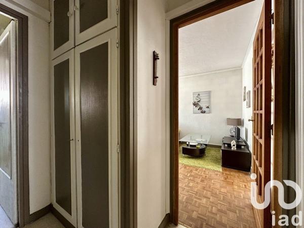 Appartement 3 pièces de 49 m² à Asnières-sur-Seine (92600)