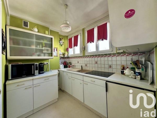 Appartement 3 pièces de 49 m² à Asnières-sur-Seine (92600)