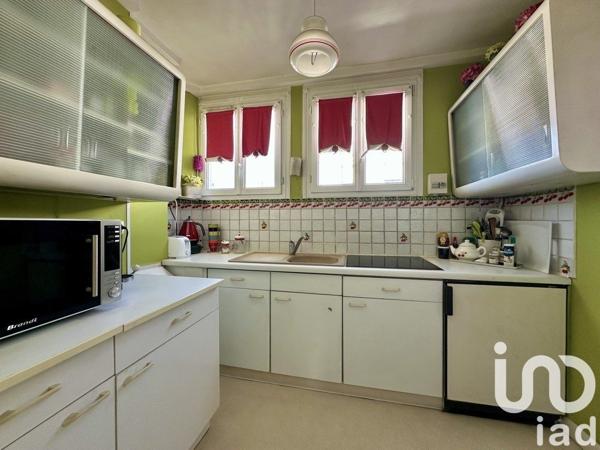 Appartement 3 pièces de 49 m² à Asnières-sur-Seine (92600)