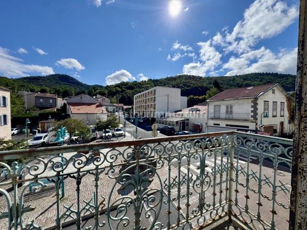 Vente Immeuble 6 pièces 187 m2 à Royat