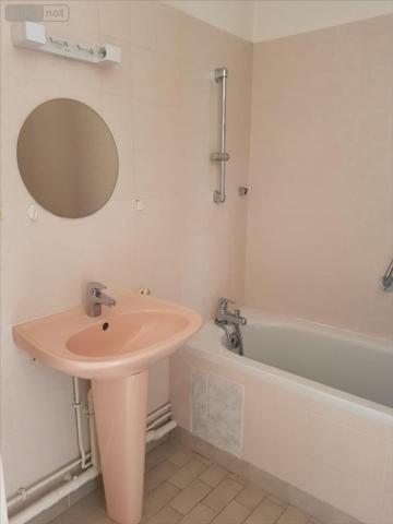 Appartement à louer à Épernay dans la Marne (51200), ref : 51025-365432