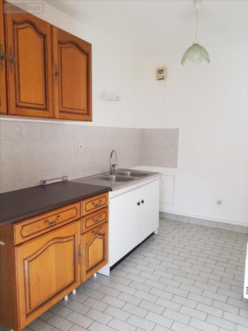 Appartement à louer à Épernay dans la Marne (51200), ref : 51025-365432